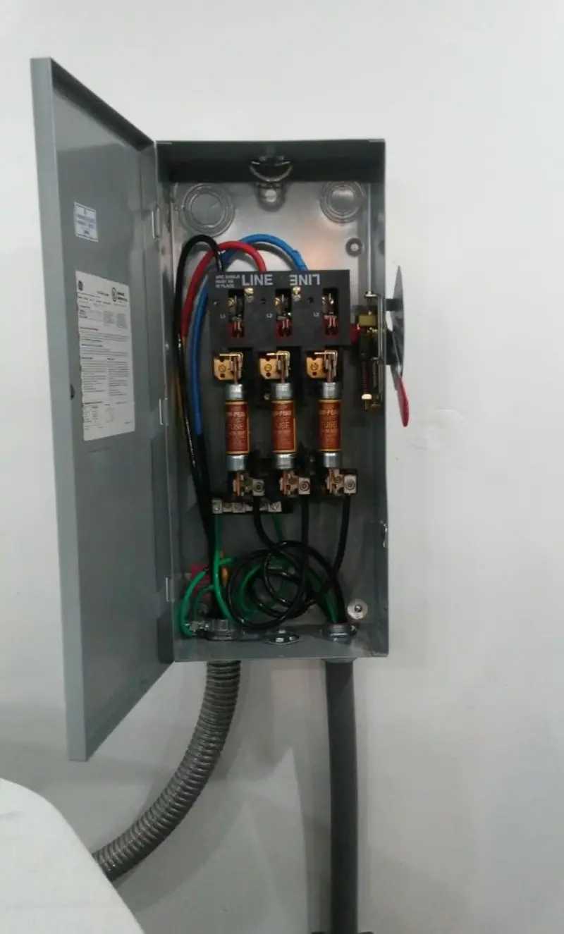 Three-phase disconnect switch installed for Electrical Wiring & Rewiring in Hopewell